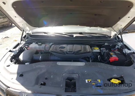 2024 Jeep Grand Wagoneer Series Ii z USA, uszkodzony, nr VIN 1C4SJVFP3RS105415